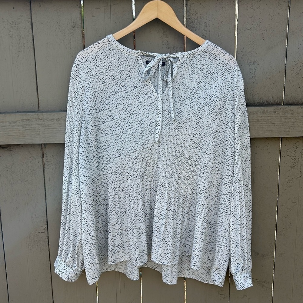 Adrianna Papell Tie Front Blouse Very Flowy Boho Style Sz XL- flaw read
